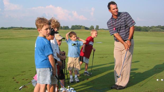 How to Get Your Kids Into Golf